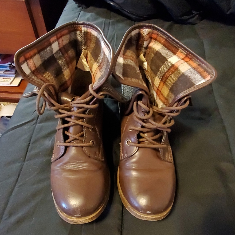 Boots